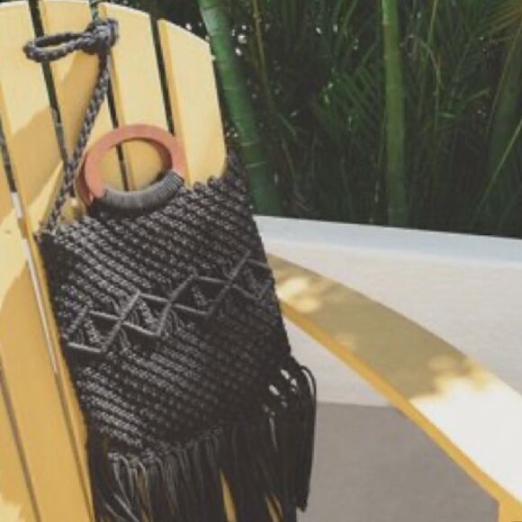 Black crochet purse - Picture 3 of 10